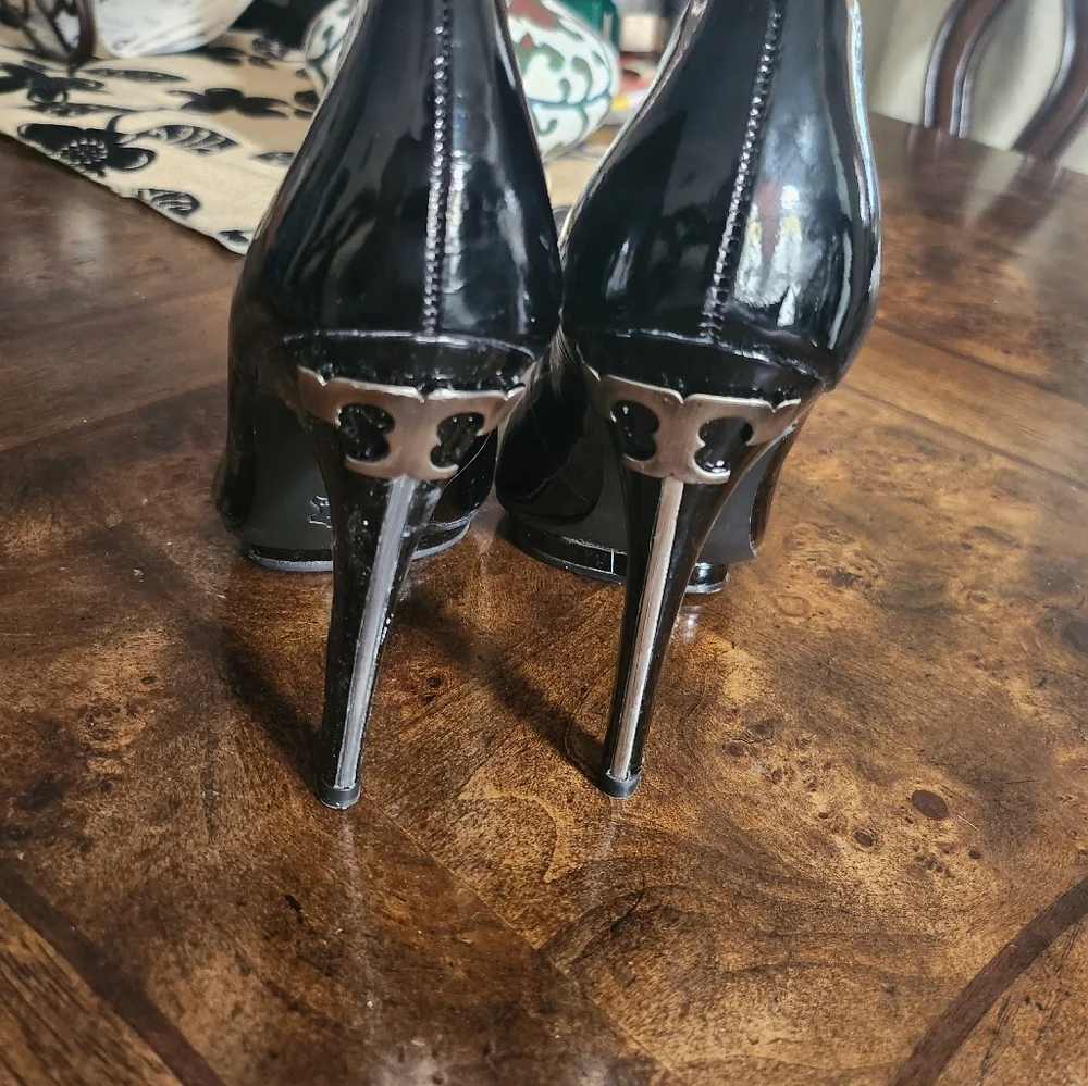 Tory Burch Jude Patent Platform Heels size 7